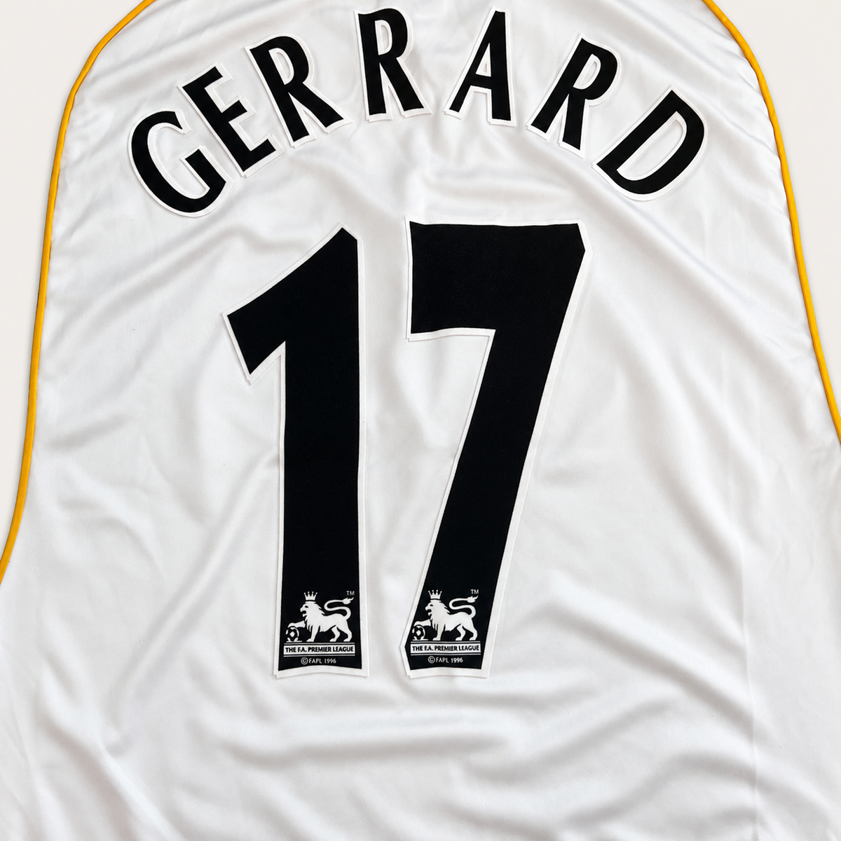 Liverpool FC 2001/03 Away Shirt – Gerrard 17 – Reebok – Size 42/44 XL - Shep's Retro