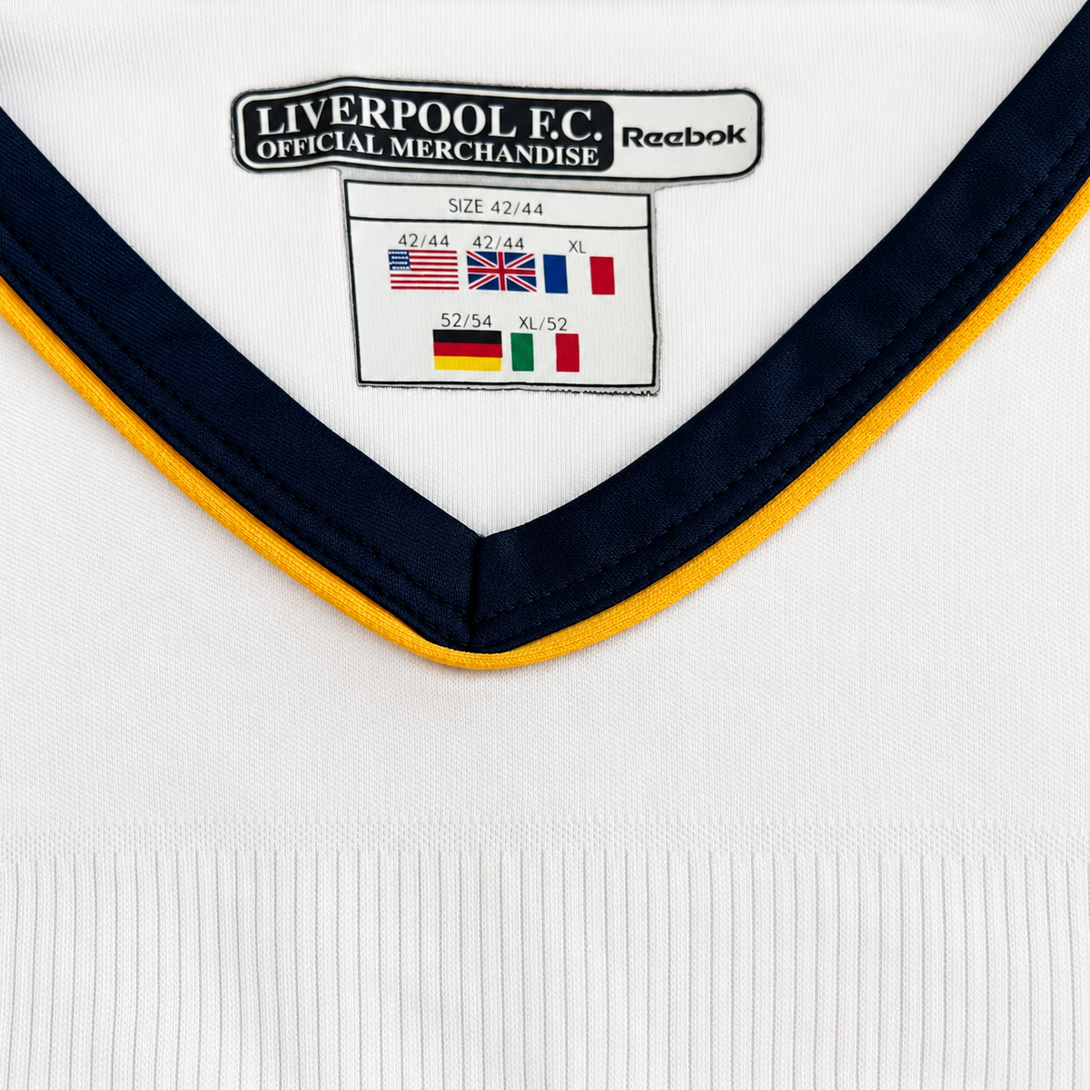Liverpool FC 2001/03 Away Shirt – Gerrard 17 – Reebok – Size 42/44 XL - Shep's Retro