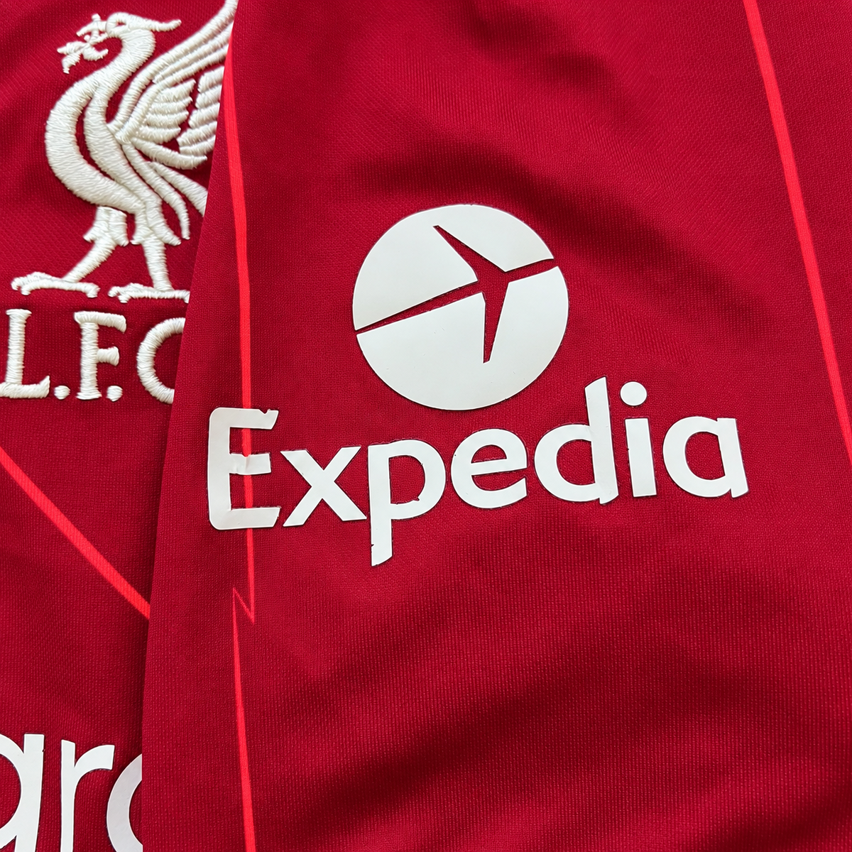 Liverpool 2021/22 Home Shirt – Mohamed Salah 11 – Nike – Medium
