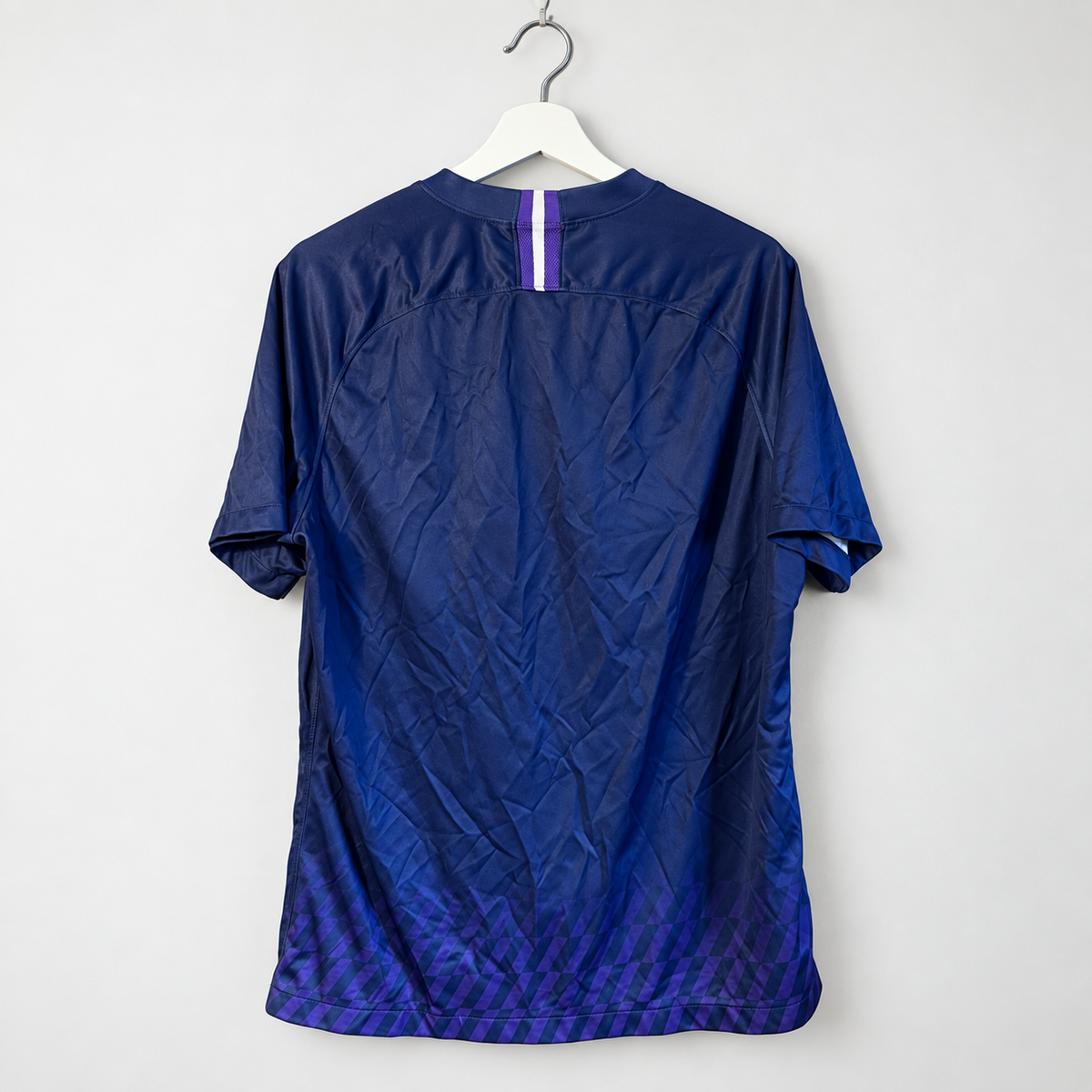Tottenham Hotspur 2019/20 Nike Third Shirt – Navy & Purple AIA Football Jersey – Men’s Large - Shep's Retro