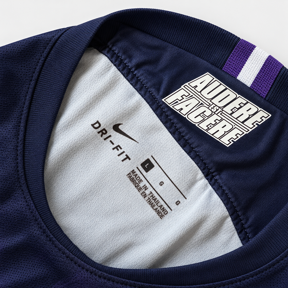Tottenham Hotspur 2019/20 Nike Third Shirt – Navy & Purple AIA Football Jersey – Men’s Large - Shep's Retro