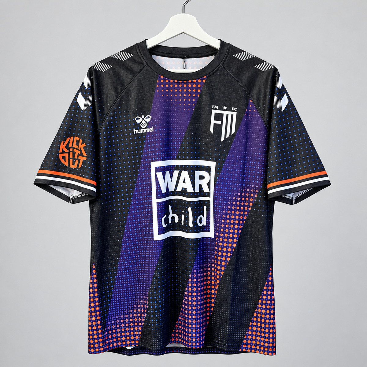 Football Manager 2024 Special Edition Hummel Shirt – Black/Purple/Orange – Size XL - Shep's Retro