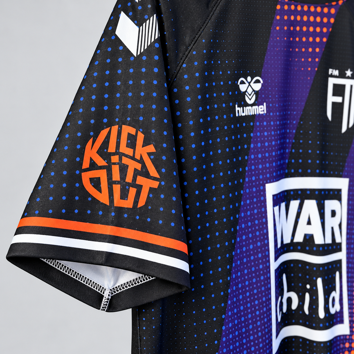 Football Manager 2024 Special Edition Hummel Shirt – Black/Purple/Orange – Size XL - Shep's Retro