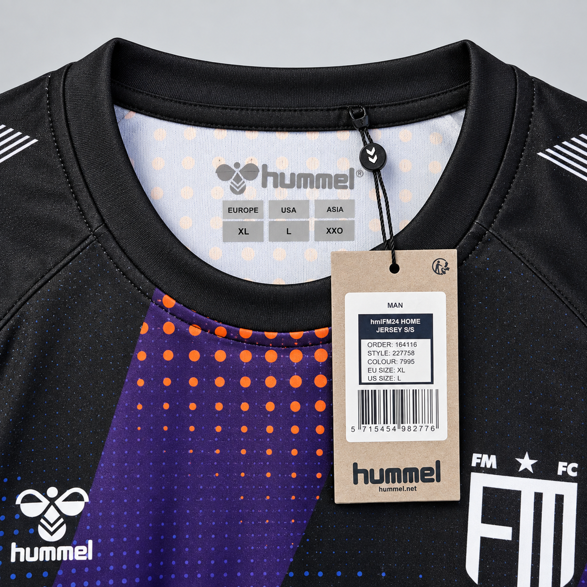 Football Manager 2024 Special Edition Hummel Shirt – Black/Purple/Orange – Size XL - Shep's Retro