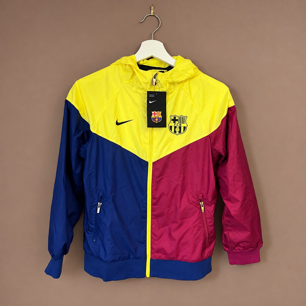 FC Barcelona Nike NSW Windrunner Woven Jacket 2019/20 – Yellow/Blue/Claret – Kids Medium – New With Tags - Shep's Retro