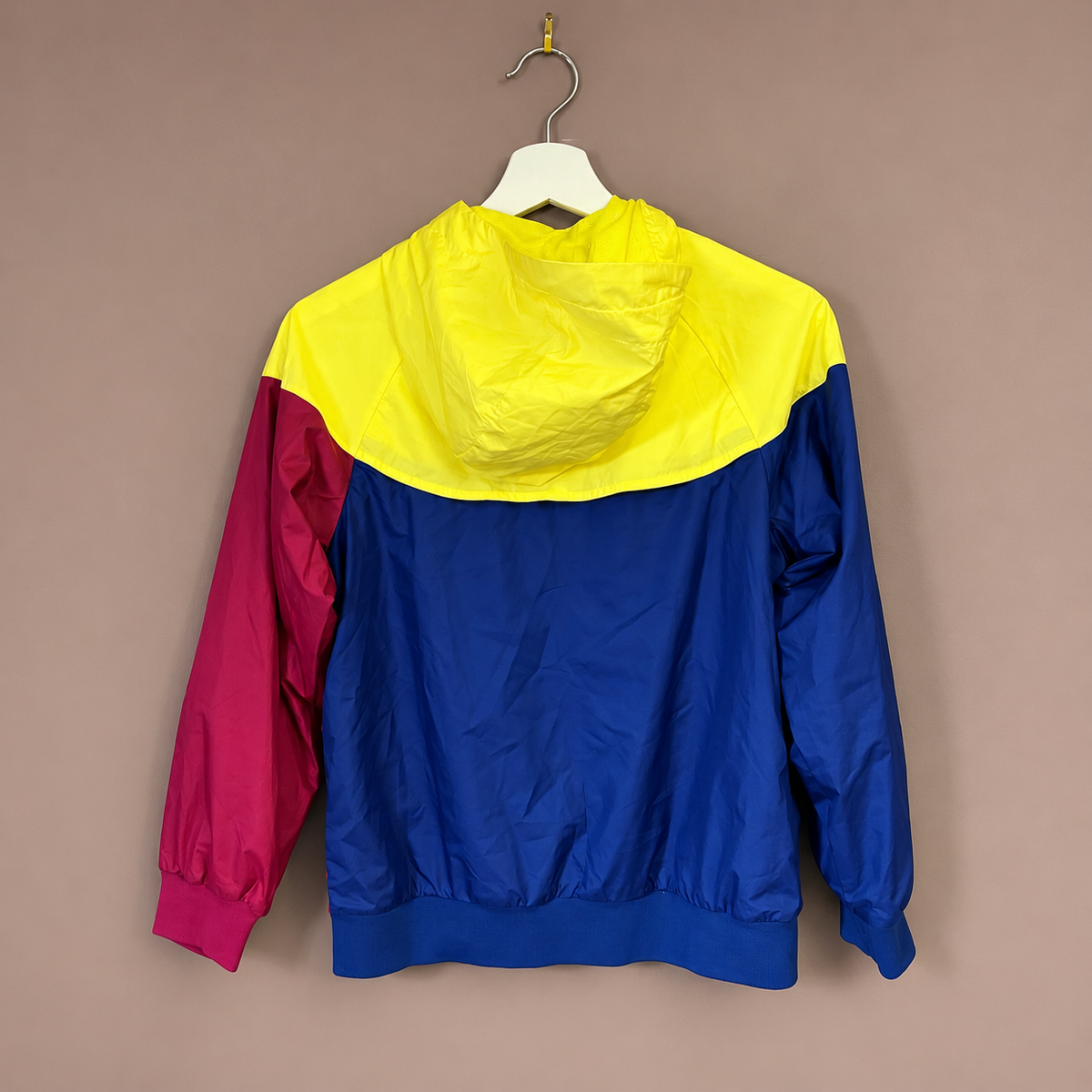 FC Barcelona Nike NSW Windrunner Woven Jacket 2019/20 – Yellow/Blue/Claret – Kids Medium – New With Tags - Shep's Retro